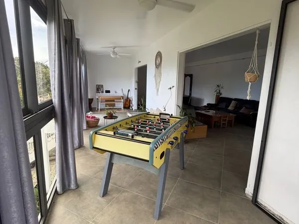 Maison 5 pièces 200 m²