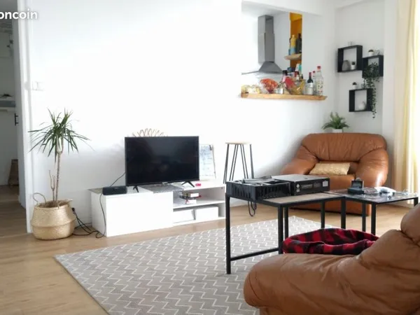 1 chambre en COLOCATION