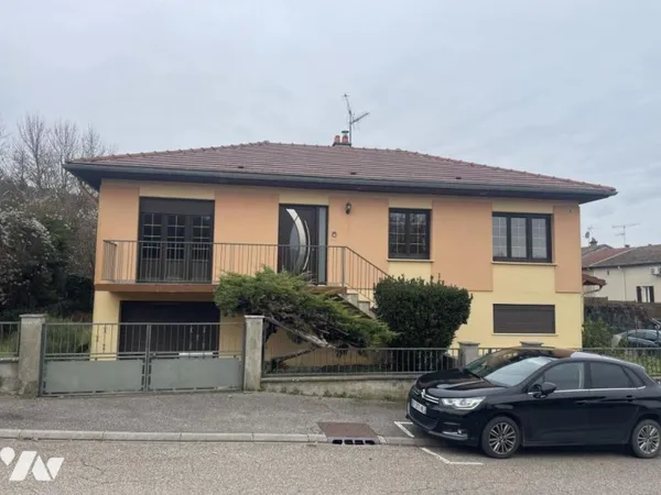 Maison 5 pièces 100 m²