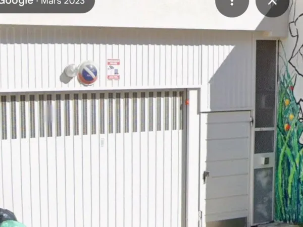 Parking 13 m²