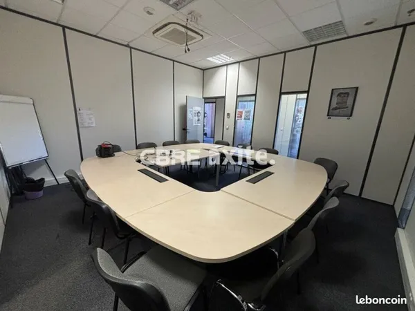 Bureaux 233 m² EPAGNY METZ TESSY