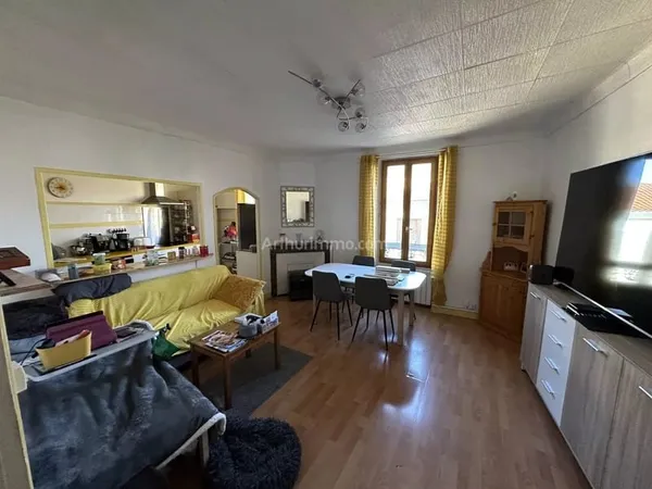 T3 de 85m² à ST ANDRE LES ALPES
