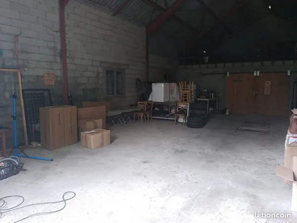 Stockage véhicule/caravane/ou autre