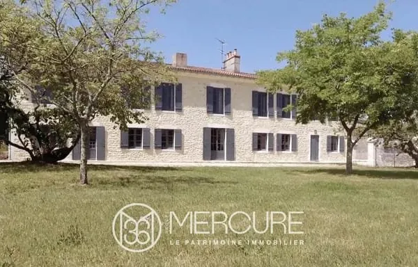 MEDOC/ 30 MINUTES DES PLAGES - MAISON DE VILLAGE