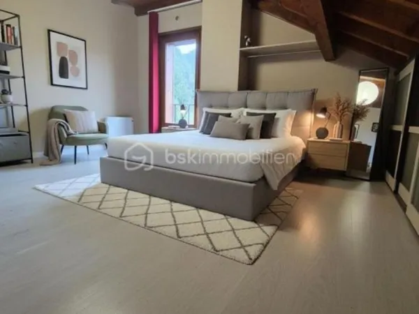 Maison individuelle avec piscine chauffée