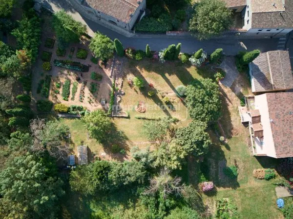 FLASSANS SUR ISSOLE : villa T4 avec combles aménageables et d...