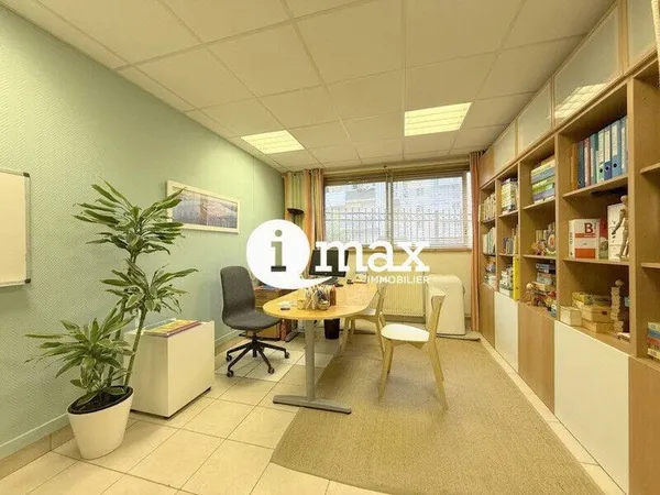 Bureaux 16 m²