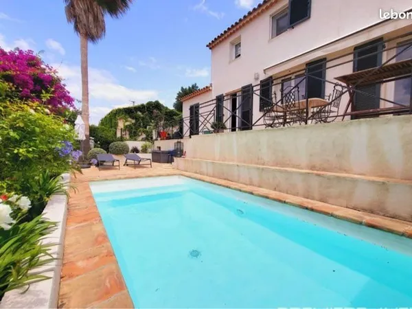 Sainte maxime centre ville - maison de 133M2
