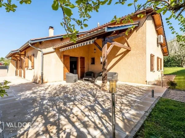 Maison 6 pièces 166 m²