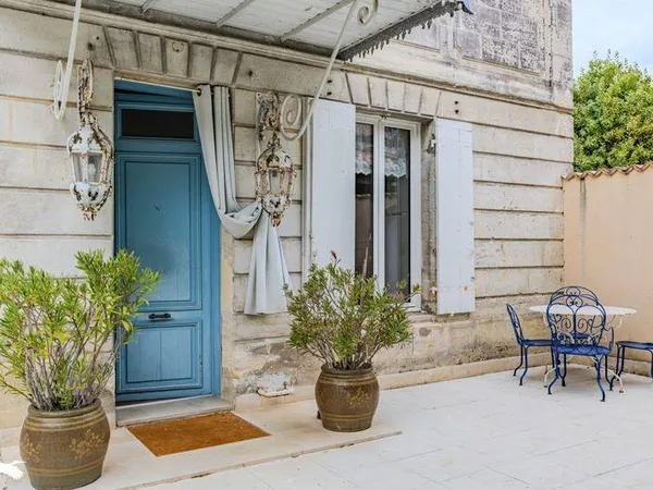 Maison 9 pièces 208 m²