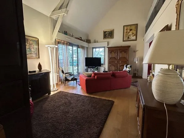 Duplex 4 pièces 114 m²