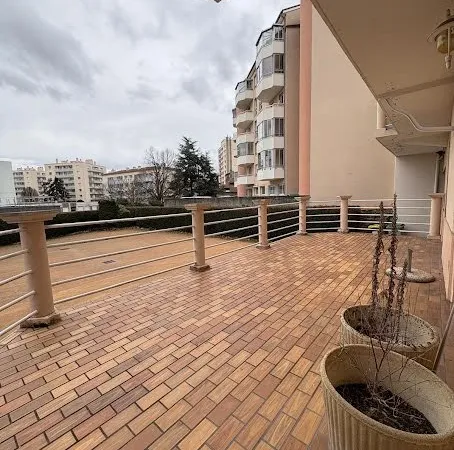 Appartement 4 pièces 95 m²
