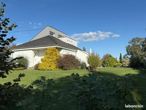 Maison 5 pièces -140 m2