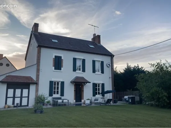Maison de charme à Bayet