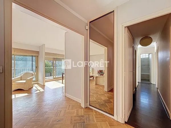 Le Vésinet, Parc des Ibis, RER ~~ Appartement familial de 110 m² avec balcons