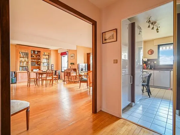 Appartement 4 pièces 100 m²