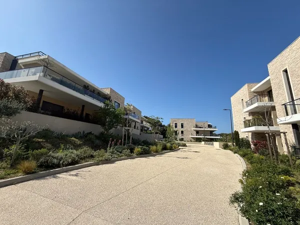Appartement Saint Mandrier Sur Mer 4 pièce(s) 90.34 m2