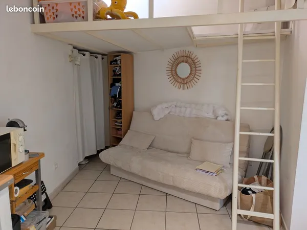 Studio meublé centre Aix