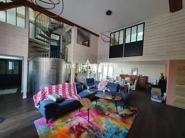 Maison 6 pièces 170 m²