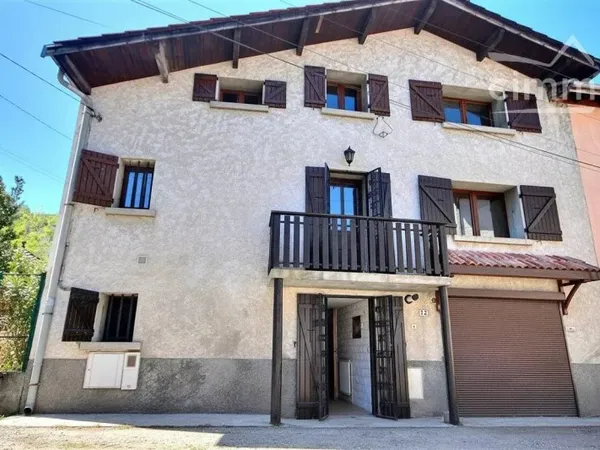 À VENDRE : Gières, maison de type 3 avec garage.