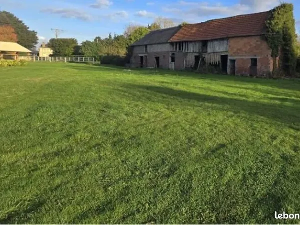 À Saisir : Terrain Constructible avec Grange