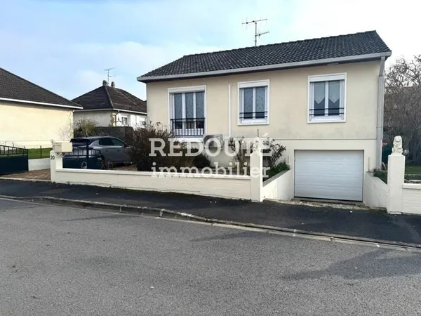 MAISON A VENDRE - SECTEUR SAINT-BRICE-COURCELLES - MAISON F5 GARAGE ET JARDIN