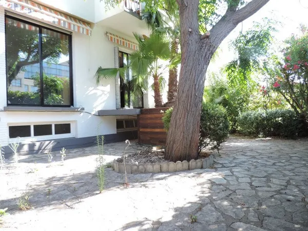 Appartement 3 pièces 112 m²