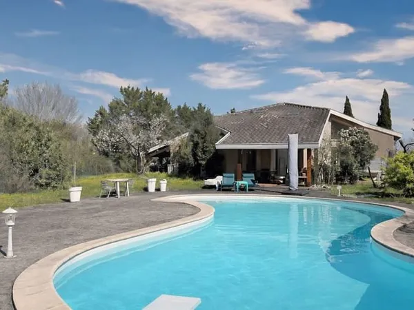 Maison 5 pièces 185 m²
