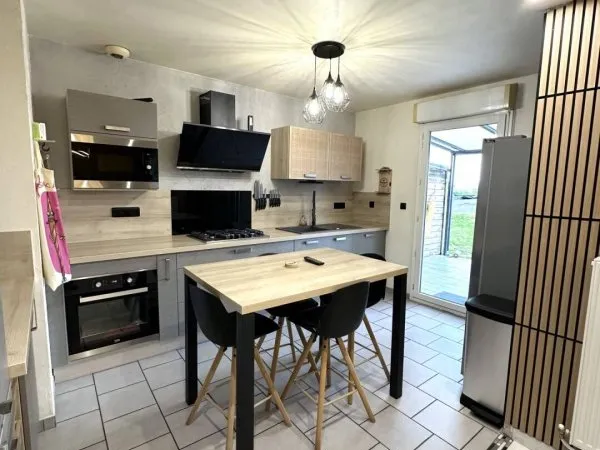 Maison de plain-pied 5 pièces 88 m²