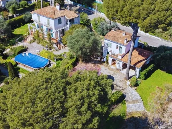 Maison 5 pièces 190 m²