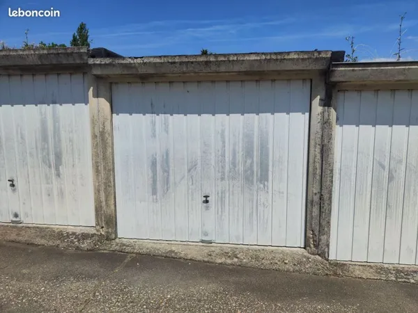 Garage individuel situé aux hauts d'Auxerre