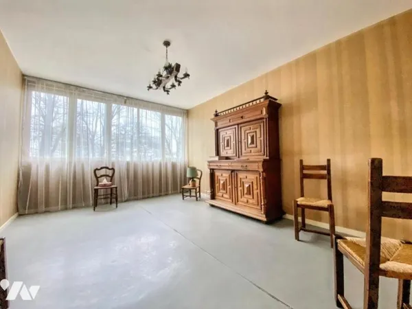 Appartement 6 pièces 100 m²