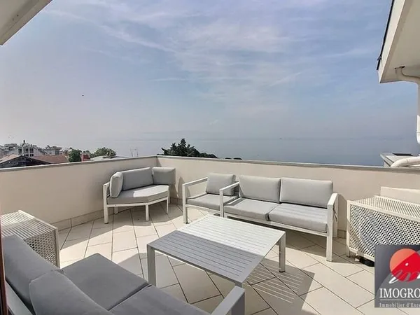 Vente en viager occupé appartement 4 pièce(s) 150 m2
