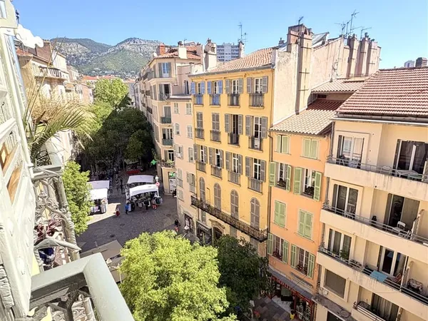 Achat : Appartement Toulon (83000)