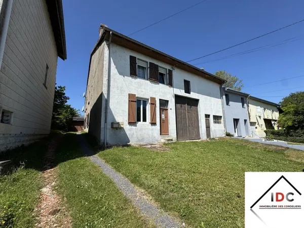 Maison 3 pièces 213 m²