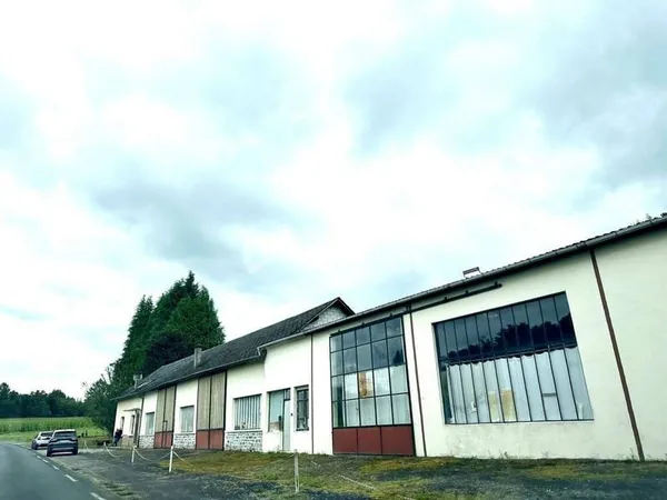 Immeuble 590 m²
