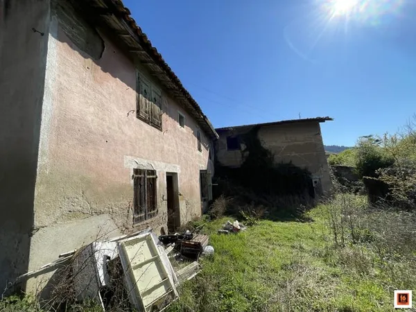 TERRAIN 1,2 hectare GRANGE MAISON