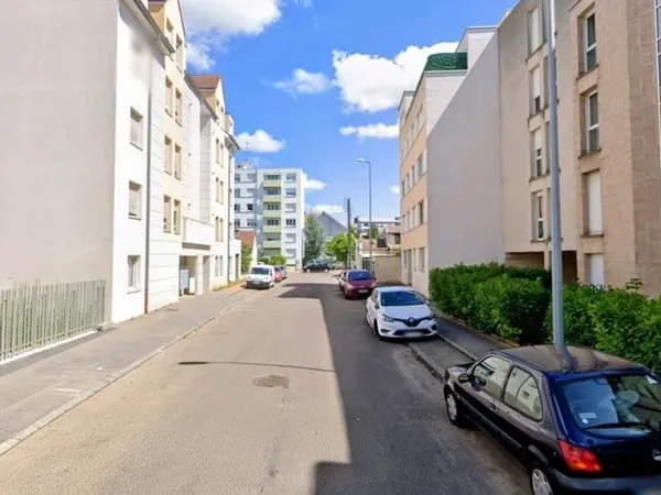 COTE D'OR (21) - DIJON PROCHE REPUBLIQUE - Studio de 17 m² avec