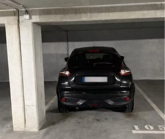 Place de parking souterraine