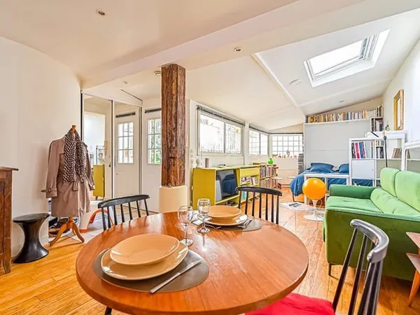 Paris X - Canal Saint-Martin - Loft-atelier 58,17 m2 au sol (51,