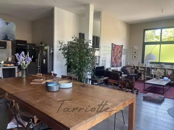 Maison de plain-pied 5 pièces 166 m²