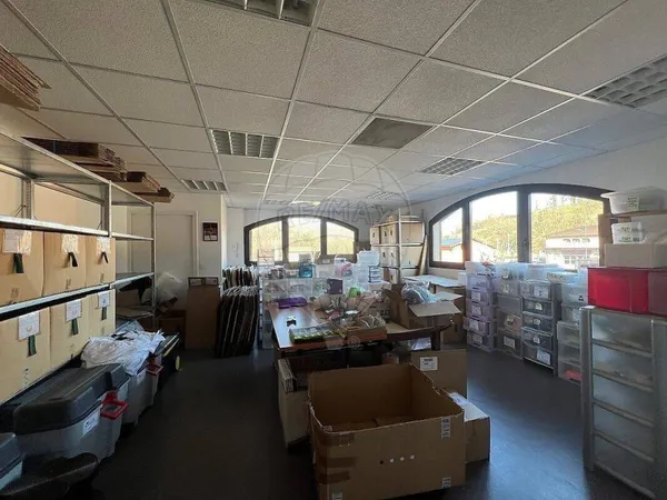 Local commercial 72 m²