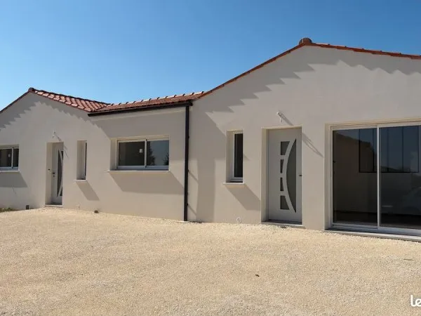 Bureaux professionnels à louer Saintes