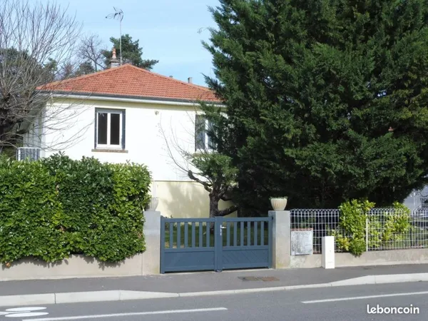 Maison location St Just St Rambert