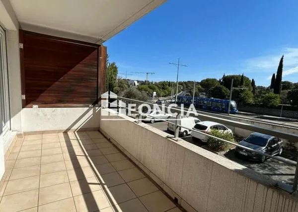 T2 secteur hôpitaux/fac terrasse et parking