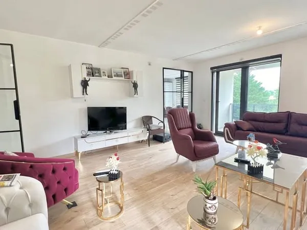 Immeuble 8 pièces 184 m²