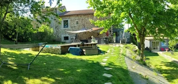 ST-JEAN-BONNEFONDS