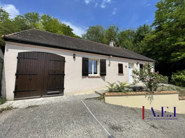 Maison de plain-pied T4 sur 1600 m² de terrain