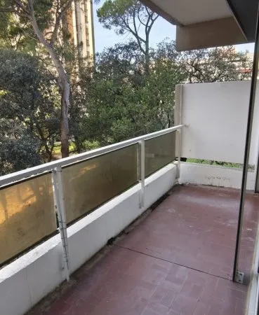 RAVISSANT TYPE 4 DE 81.06M2 AVEC BALCON ET PLACE DE PARKING DANS RESIDENCE ARBOREE
