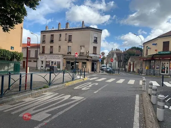 Commerce 35 m²